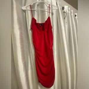 Red Windsor dress! 👗 SZ L